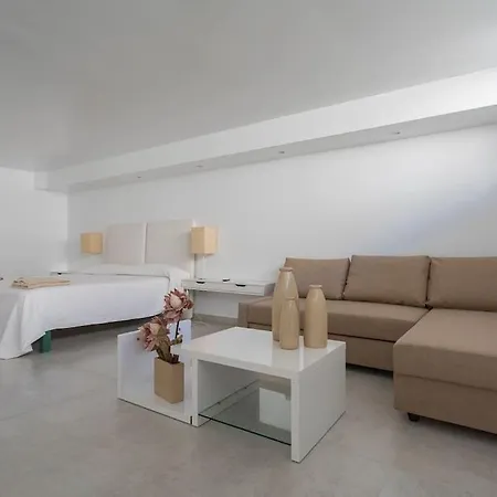 بيت للعطل Charming House In Javea *