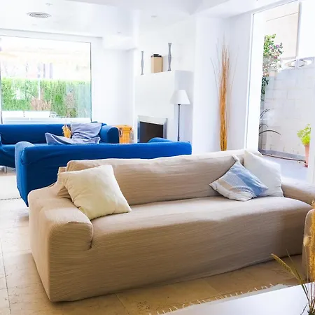 Charming House In Javea *